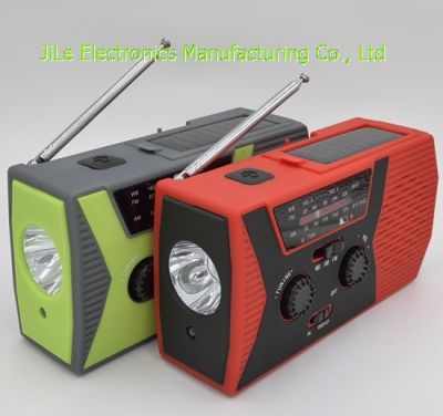 Solar Crank AM FM NOAA Weather Radio with  Flashlight & Reading Lamp